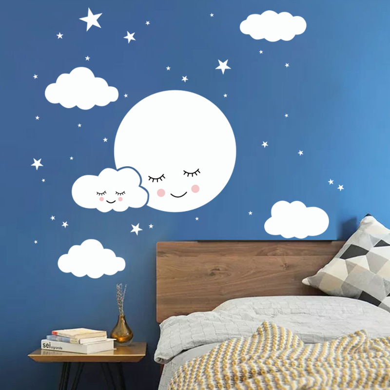 White Cartoon Smiling Cloud St - Baby Nursery Mural Wallpaper recension och pris